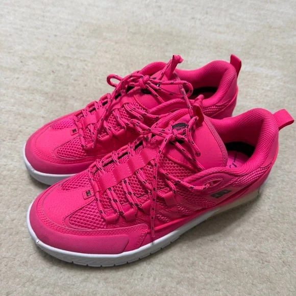 DC Lucien Clarke Pro Skate Shoes Hot Pink Black Men\'s US 11 RARE The Lucien Clarke signature shoe by DC - Supereight main image 2